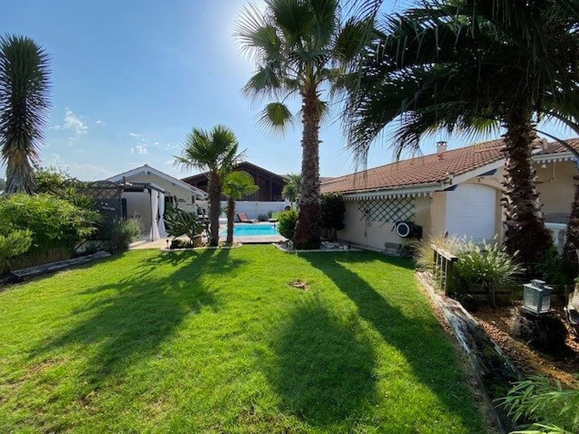 Maison à vendre, 81m², Mios