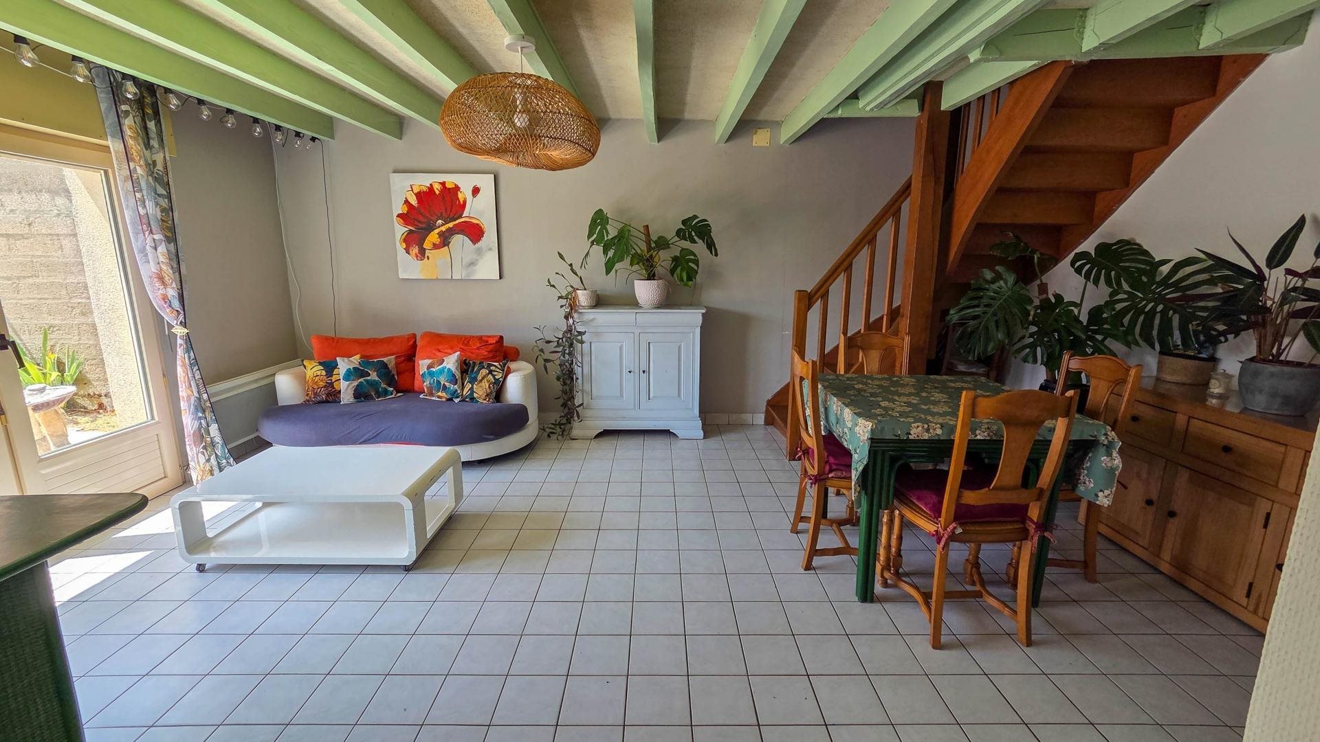Maison à vendre, 75m², Vernantes