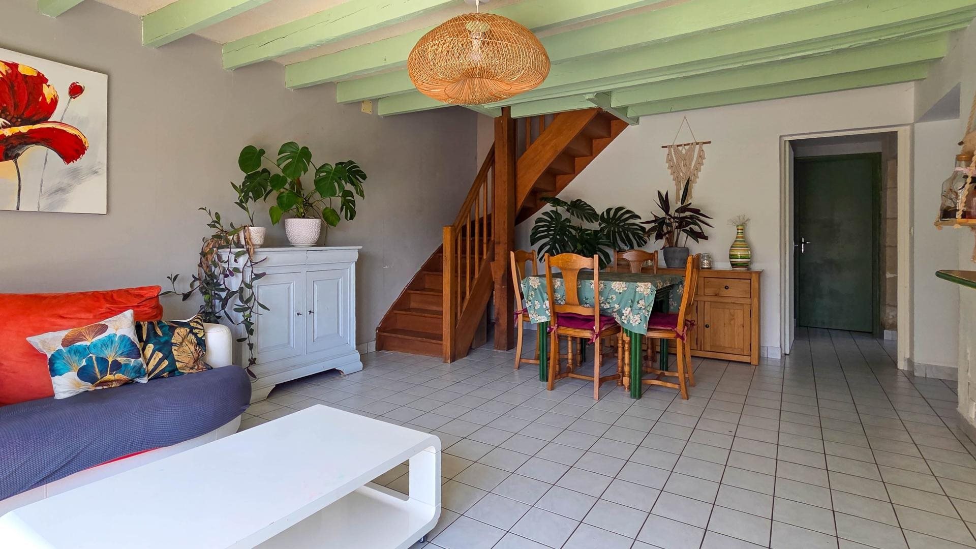 Maison à vendre, 75m², Vernantes