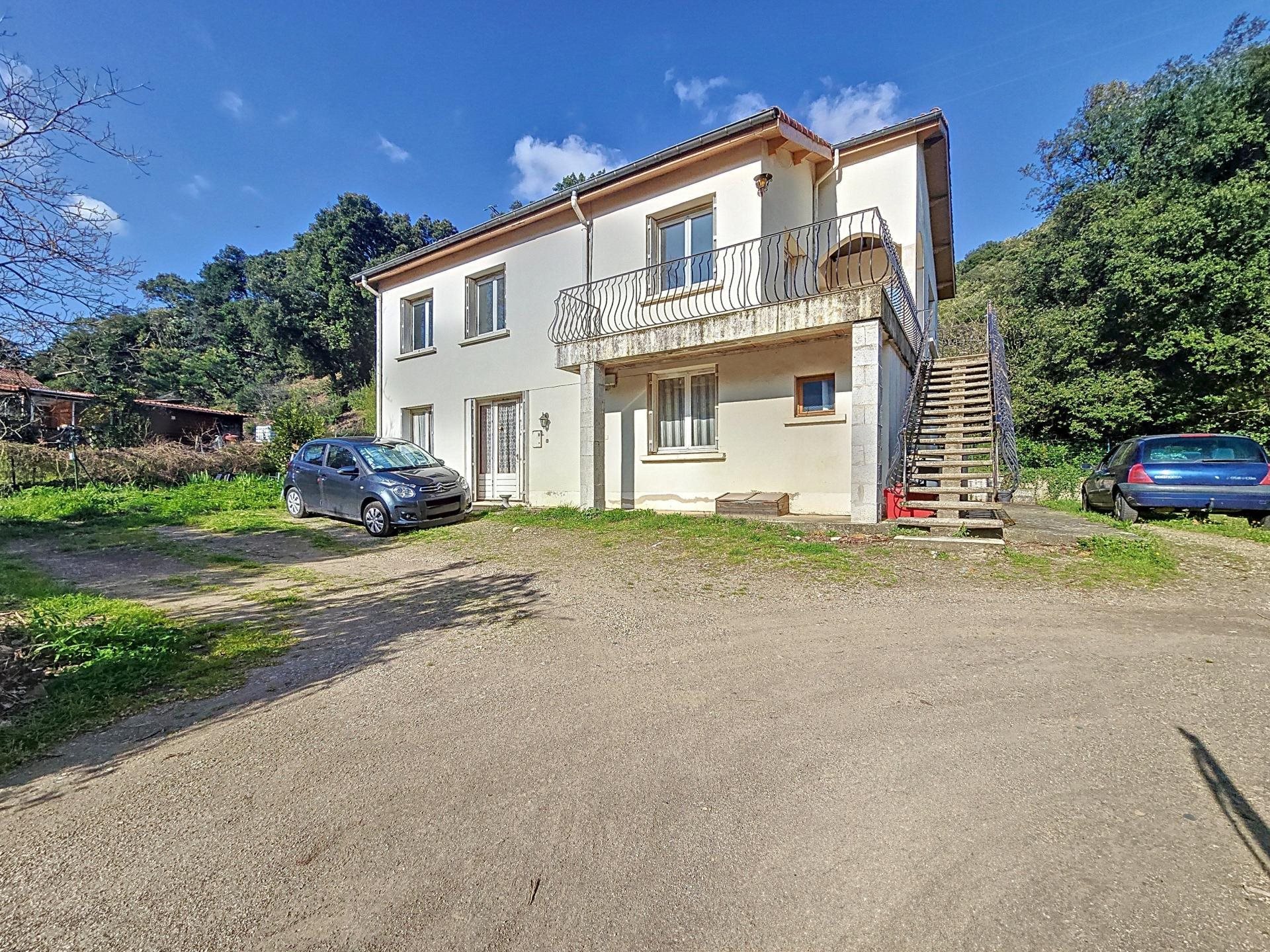 Maison à vendre, 177m², Taussac-la-Billière