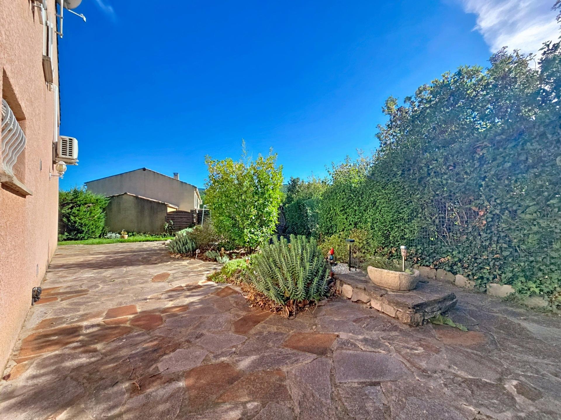 Maison à vendre, 97m², Le Poujol-sur-Orb