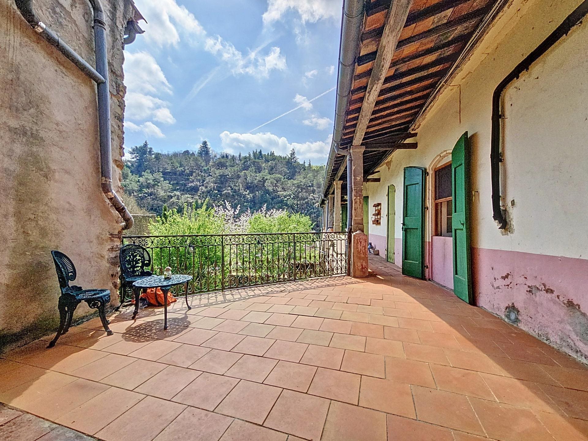 Appartement à vendre, 77m², Graissessac