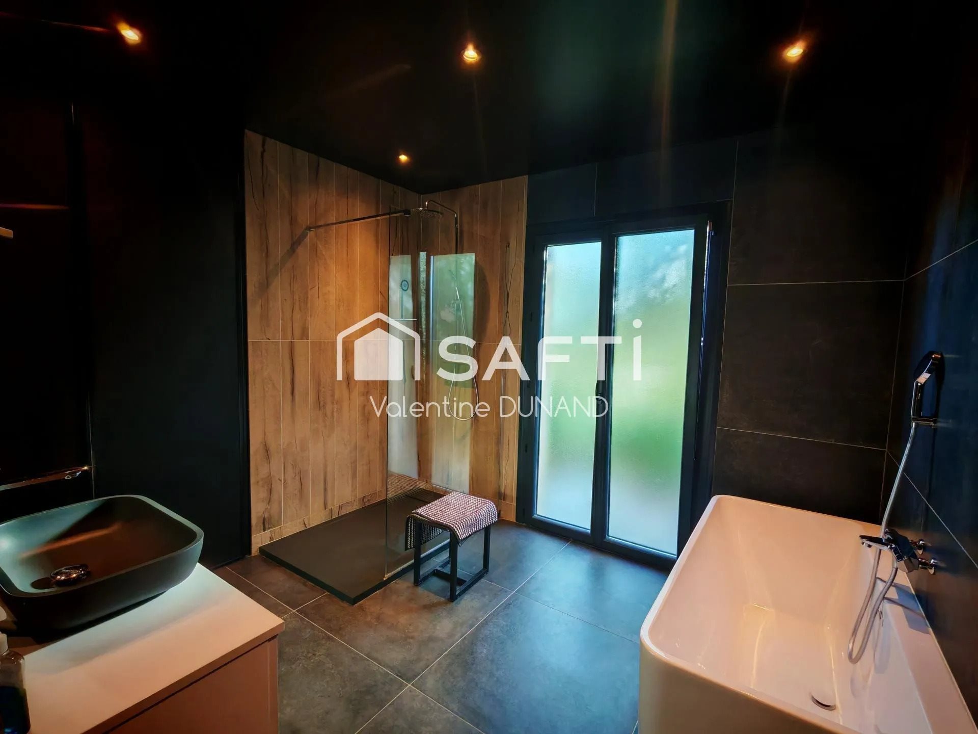 Maison à vendre, 226m², Tourves