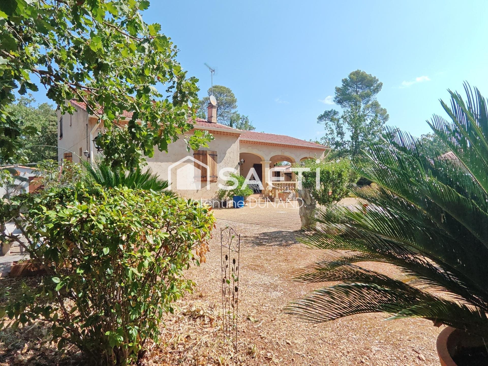 Maison à vendre, 145m², Brignoles