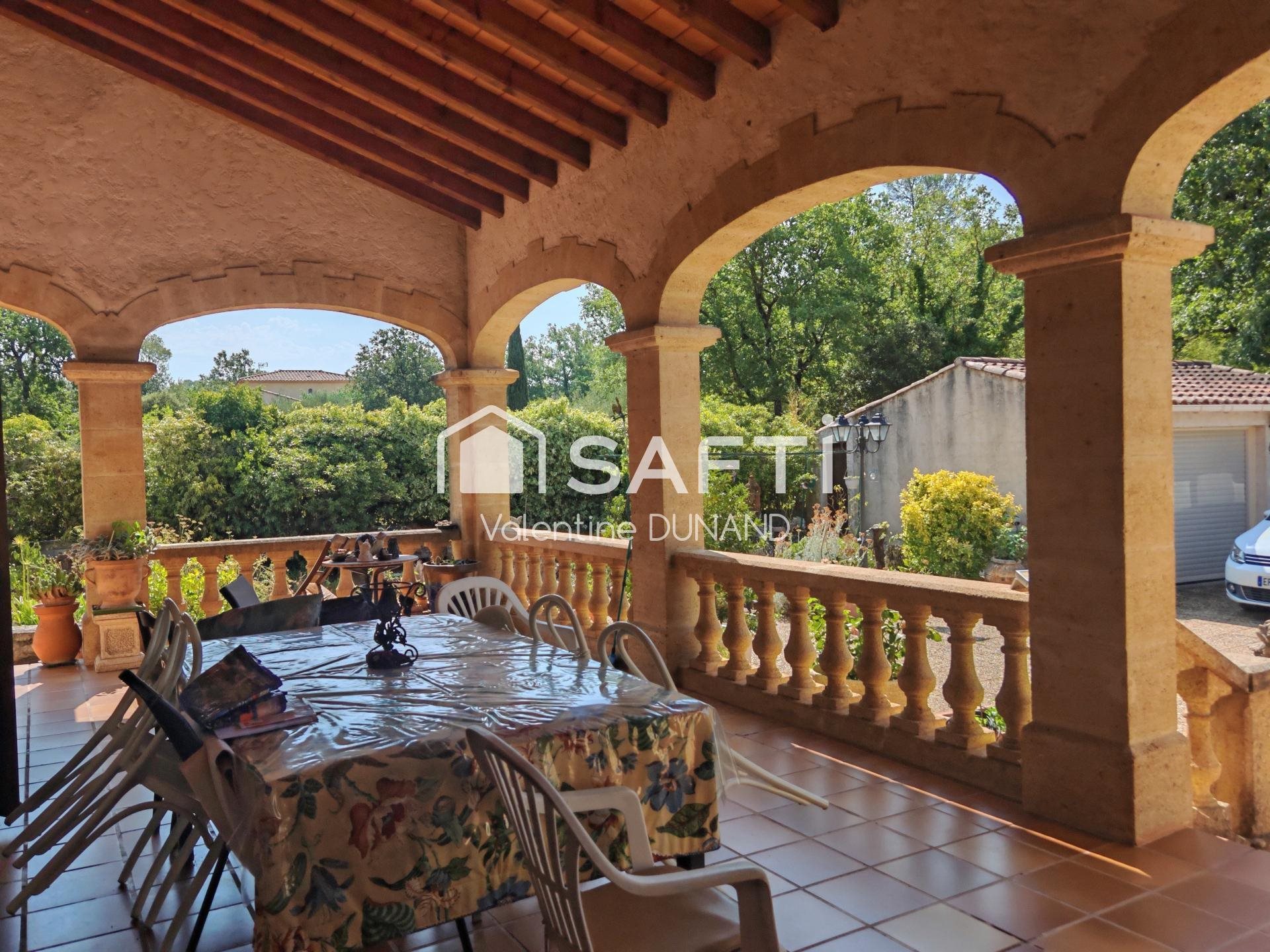 Maison à vendre, 145m², Brignoles