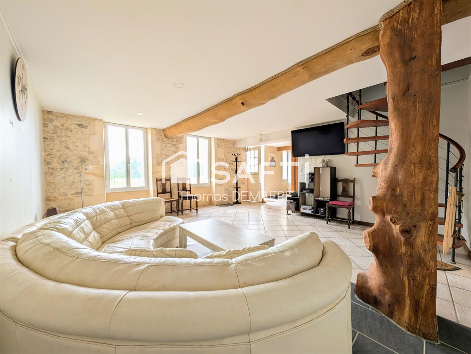 Maison à vendre, 163m², Rouffignac