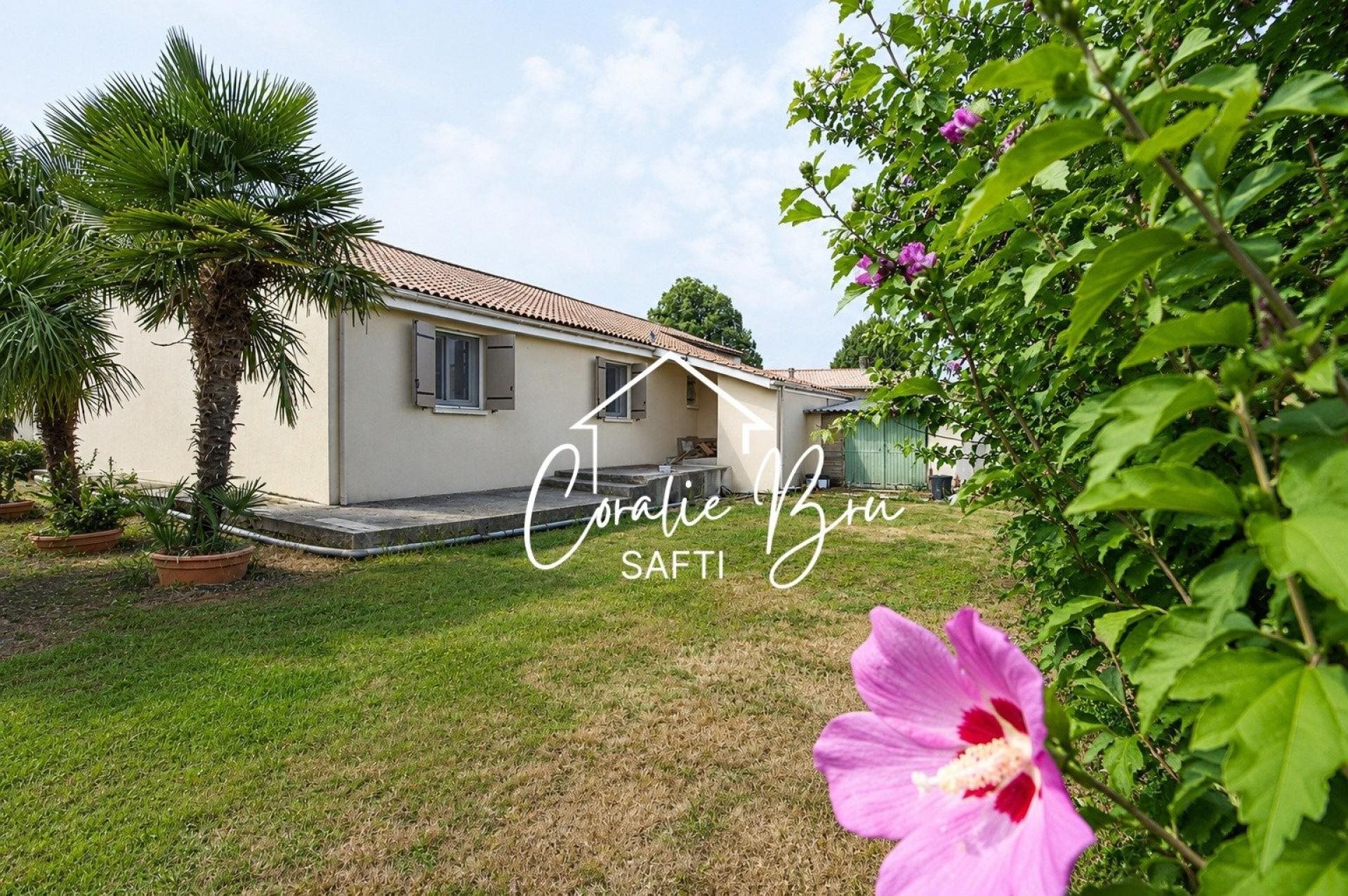 Maison à vendre, 240m², Sousmoulins