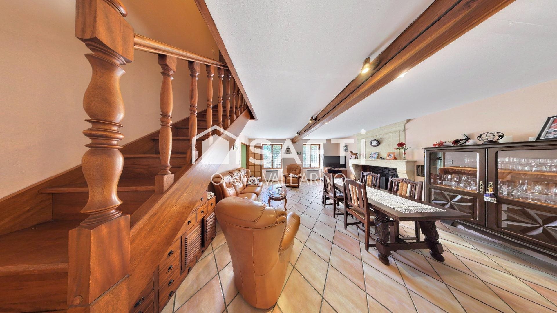 Maison à vendre, 160m², Mombrier