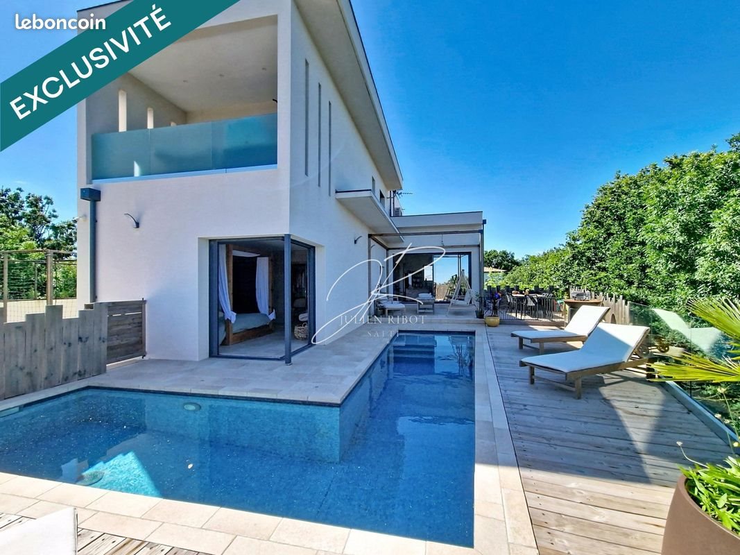 Maison à vendre, 197m², Saint-Thibéry