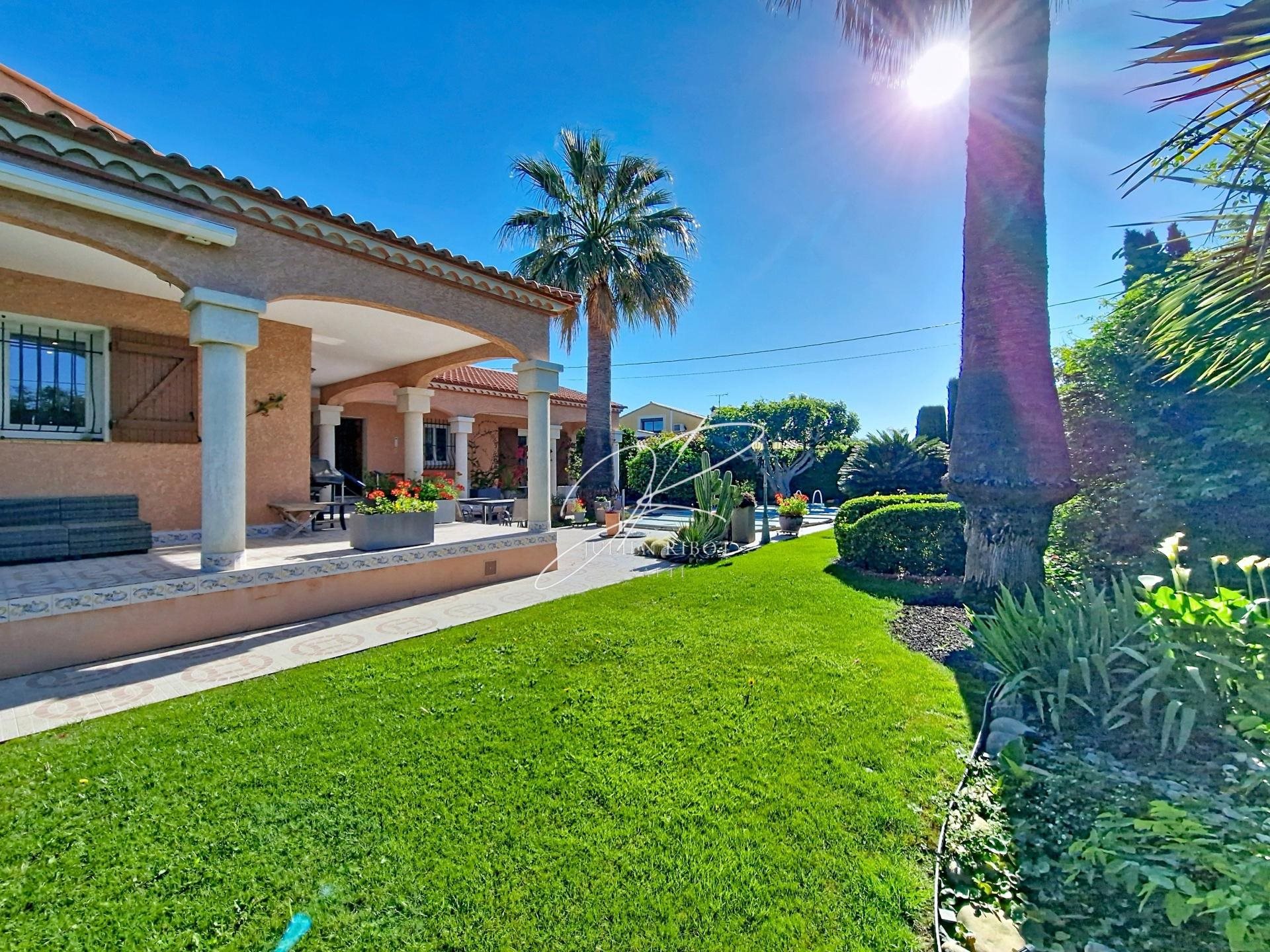 Maison à vendre, 255m², Sauvian