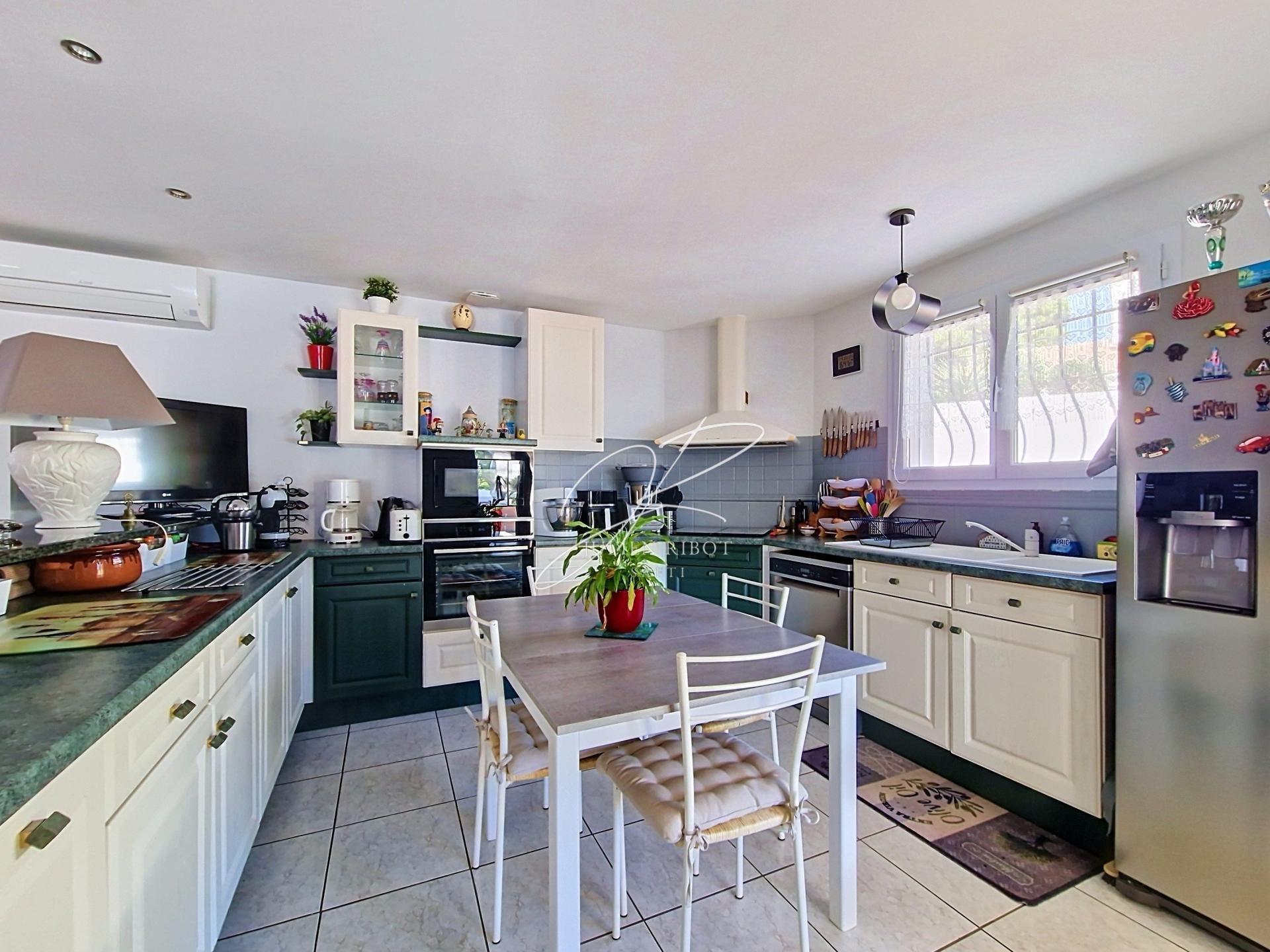 Maison à vendre, 120m², Lespignan