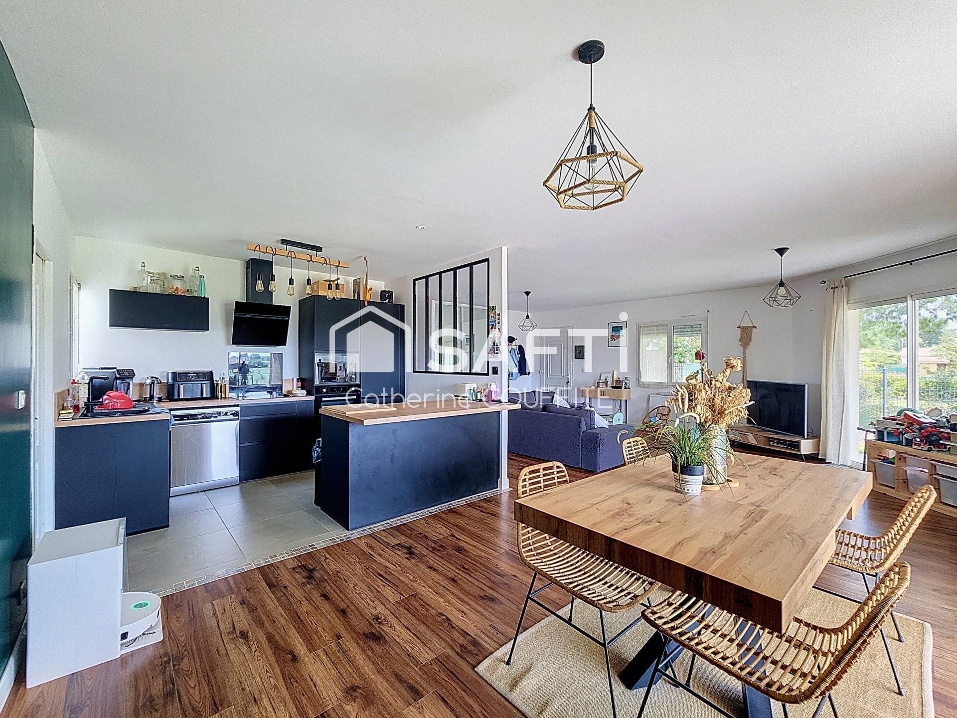Maison à vendre, 122m², Langon