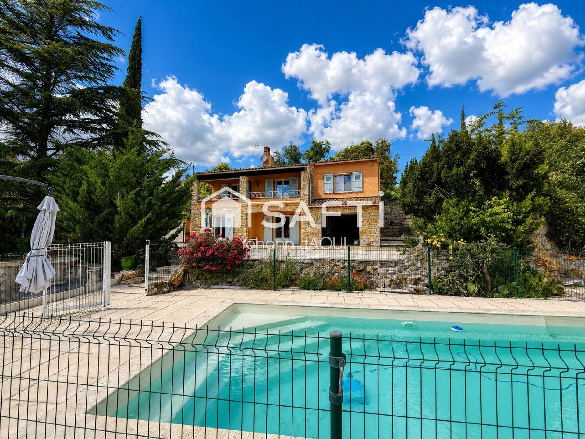 Maison à vendre, 169m², Carcès