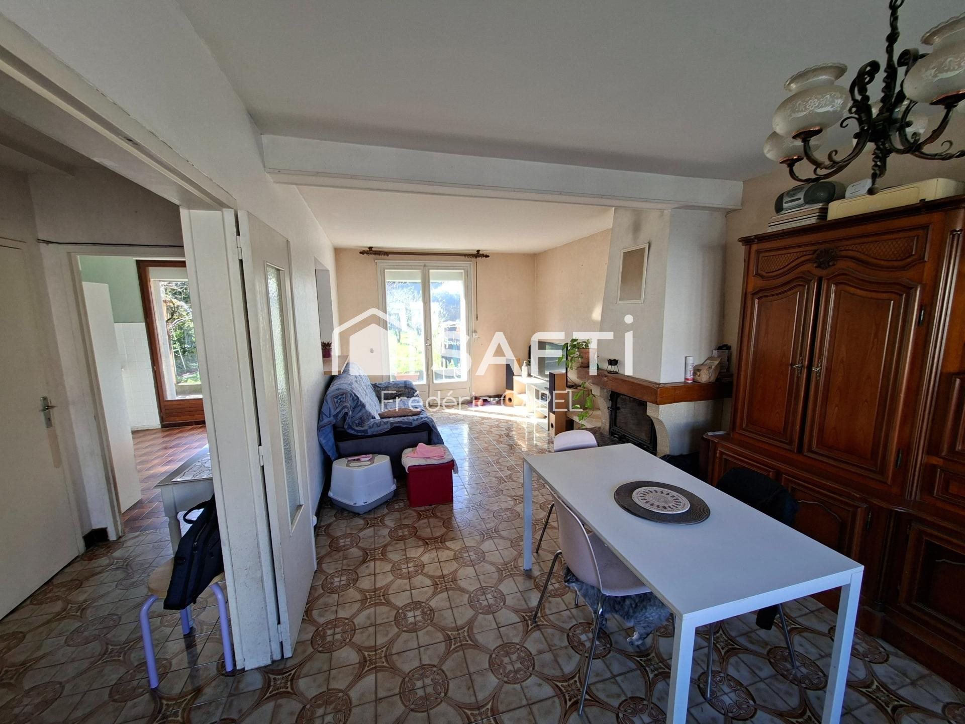 Maison à vendre, 112m², Aussillon