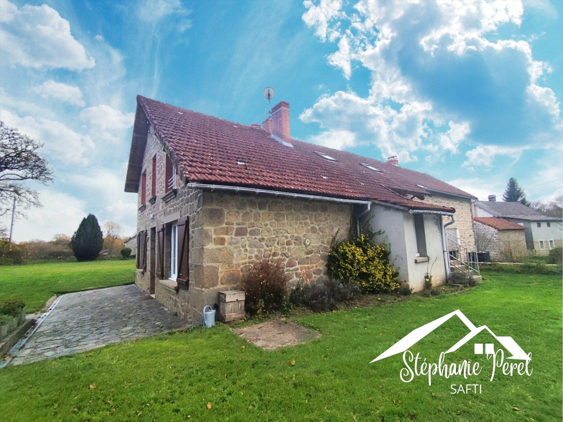 Maison à vendre, 160m², Flayat