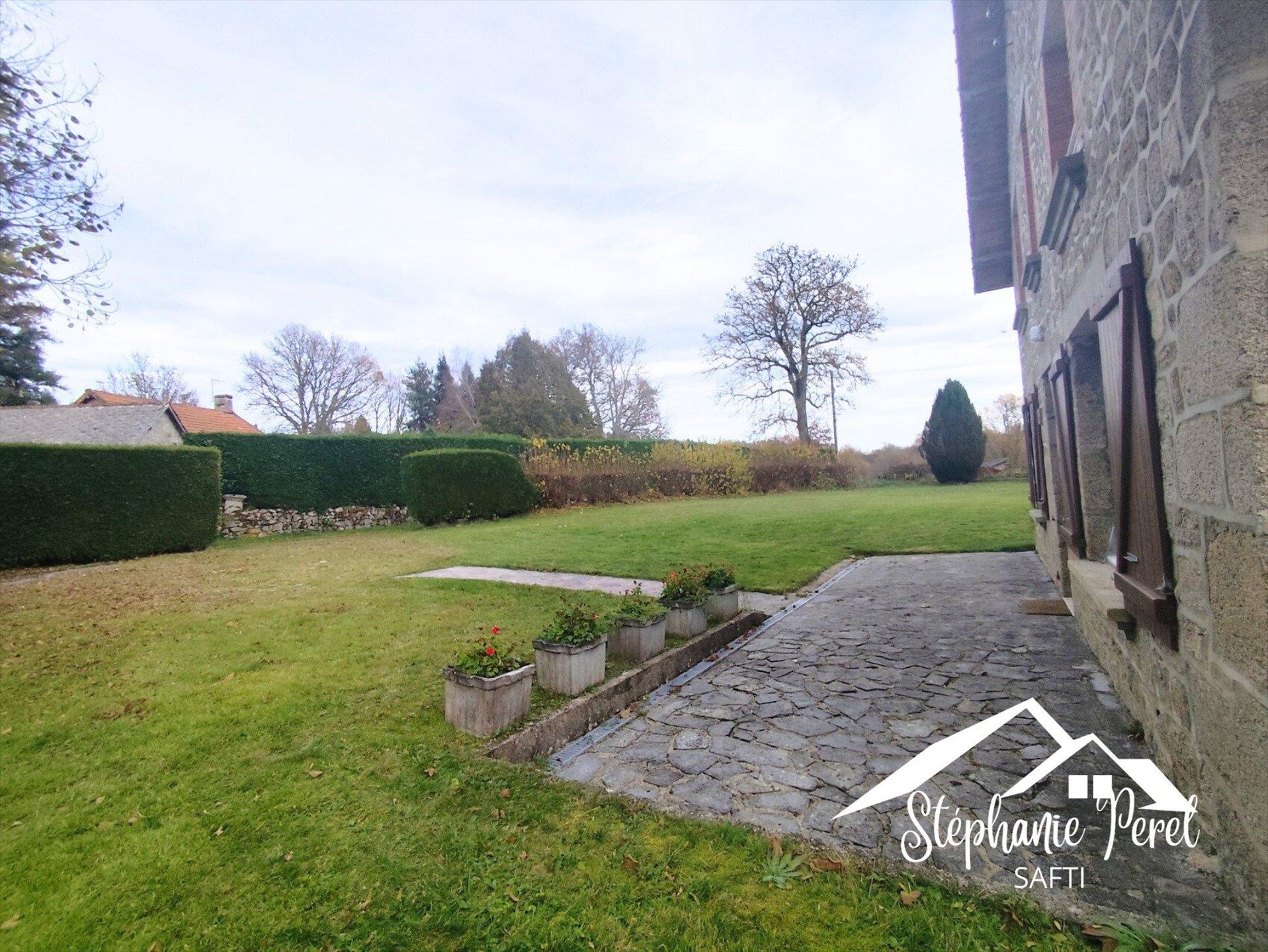 Maison à vendre, 160m², Flayat