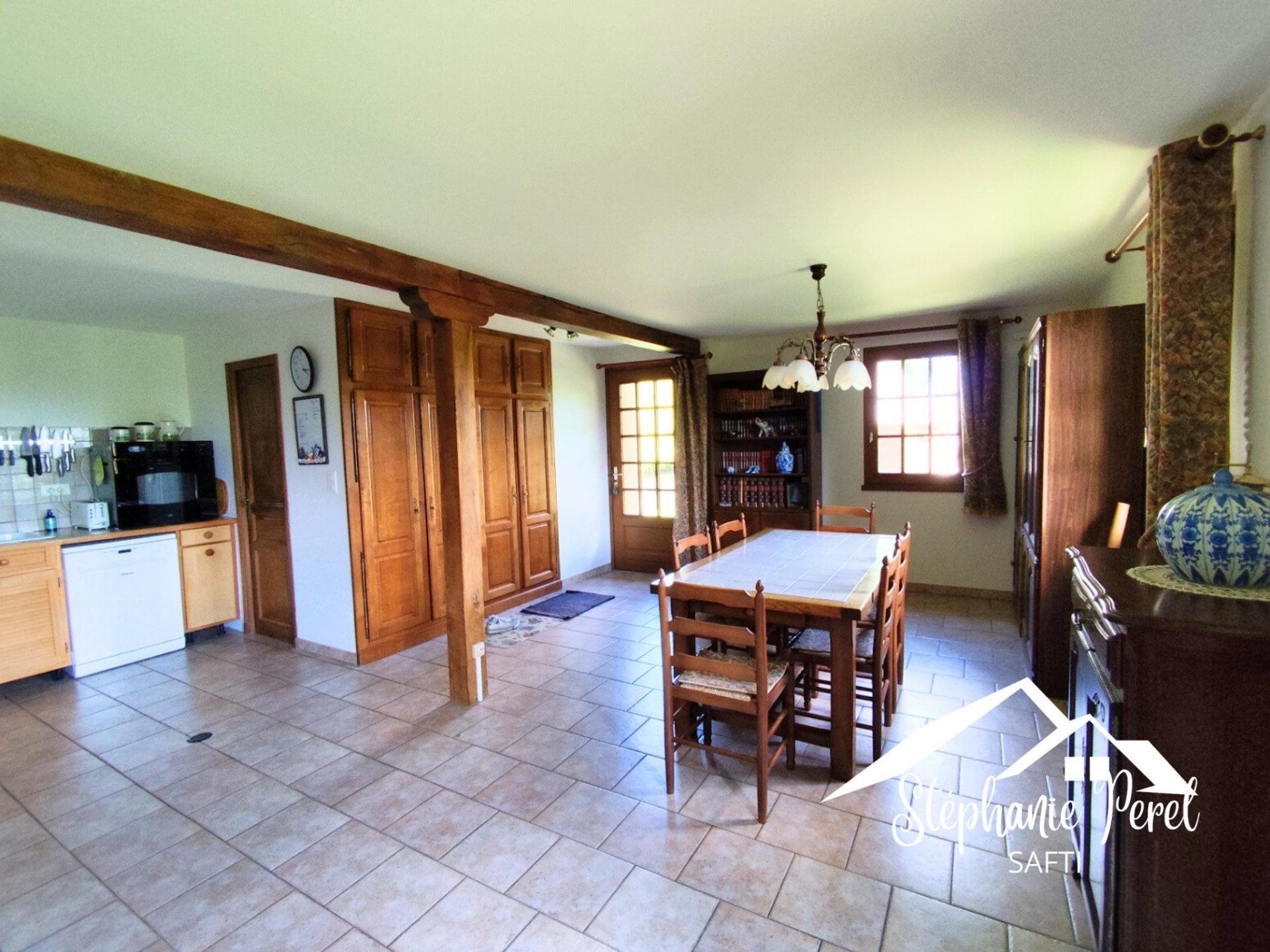 Maison à vendre, 120m², Peyrelevade