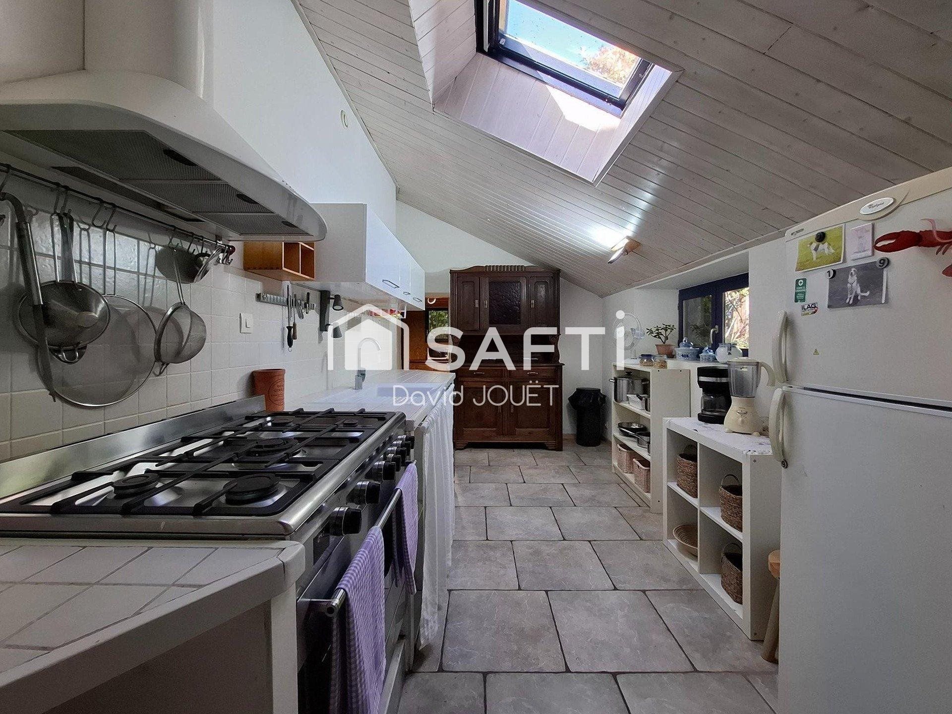 Maison à vendre, 175m², Pleugriffet
