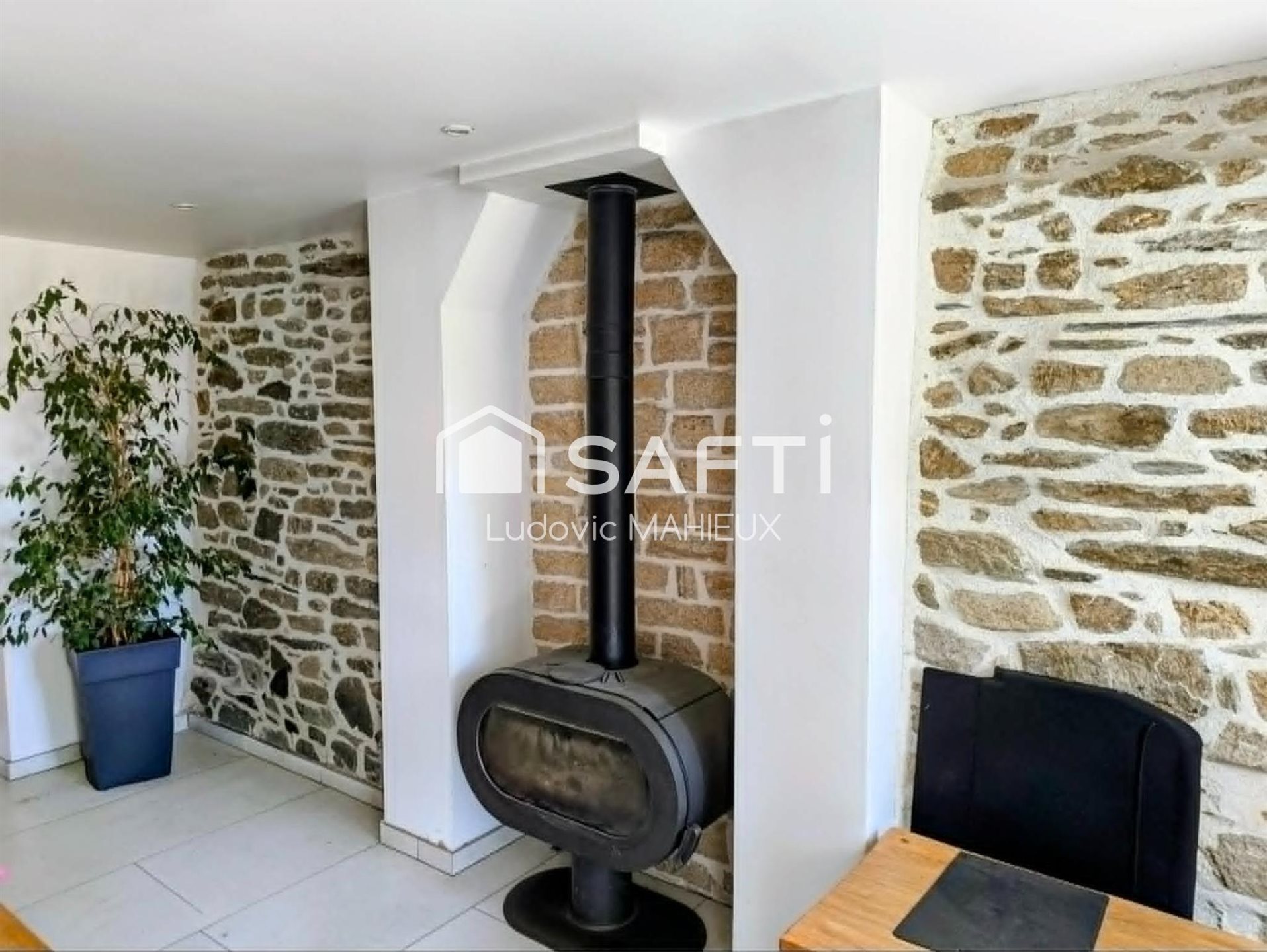 Maison à vendre, 109m², Peillac
