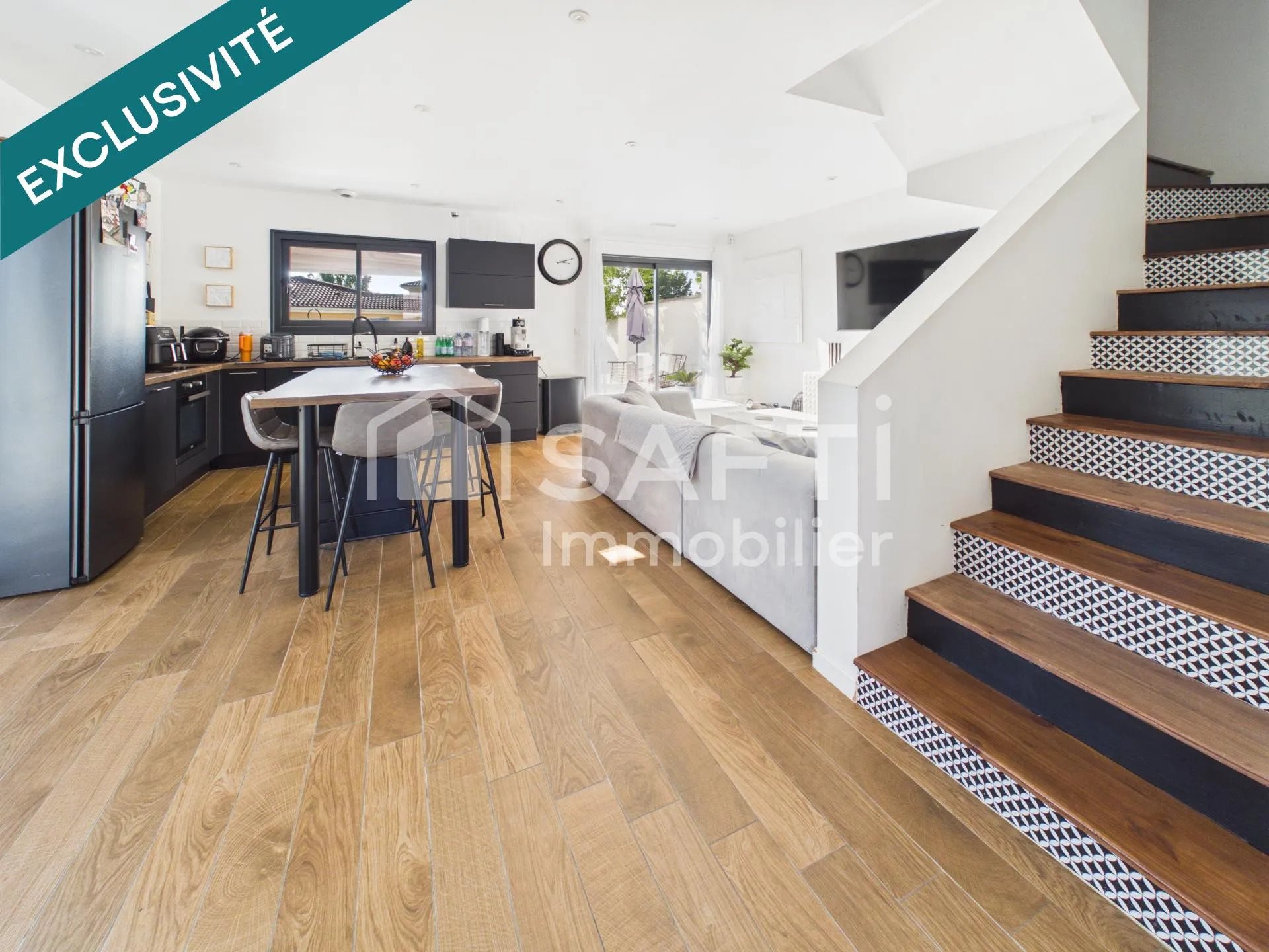 Maison à vendre, 81m², Pompignac