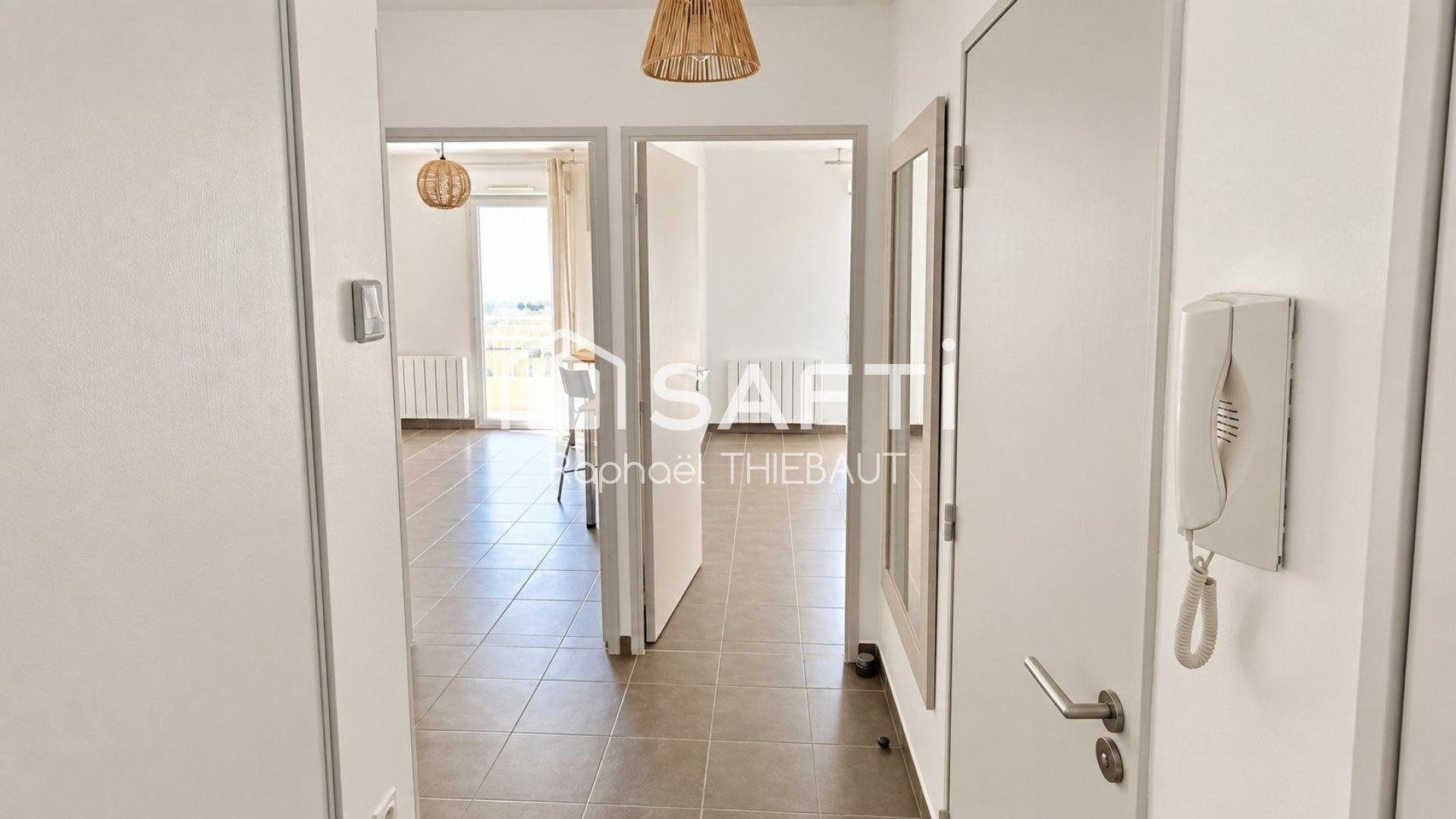 Appartement à louer, 69m², Saint-Raphaël