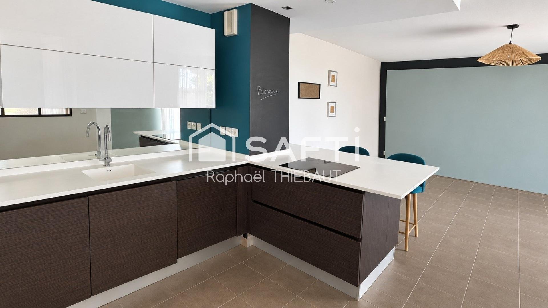 Appartement à louer, 69m², Saint-Raphaël