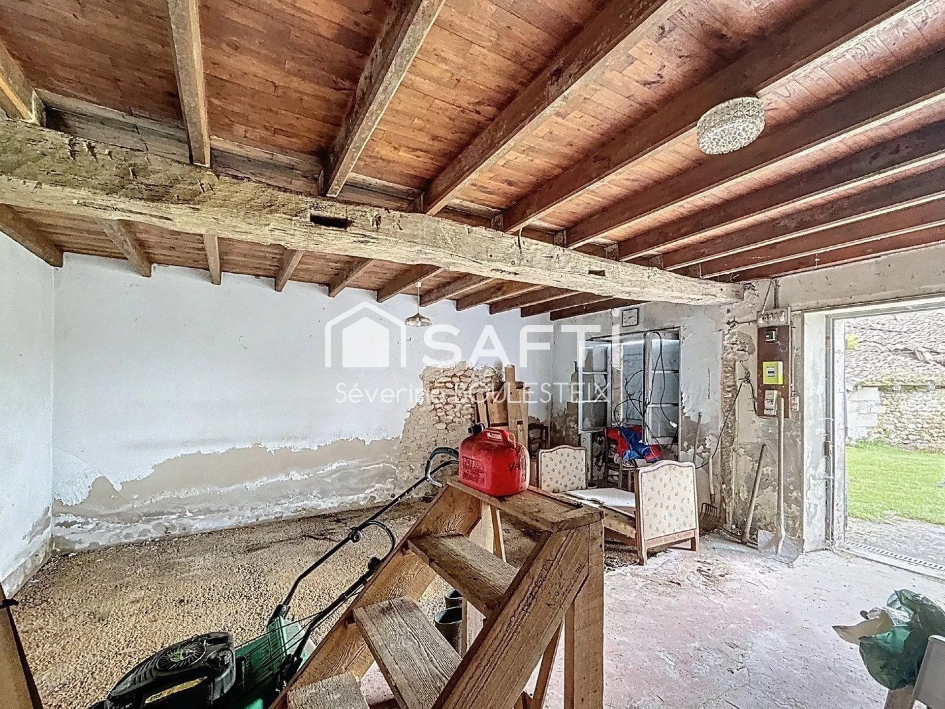 Maison à vendre, 75m², Rougnac