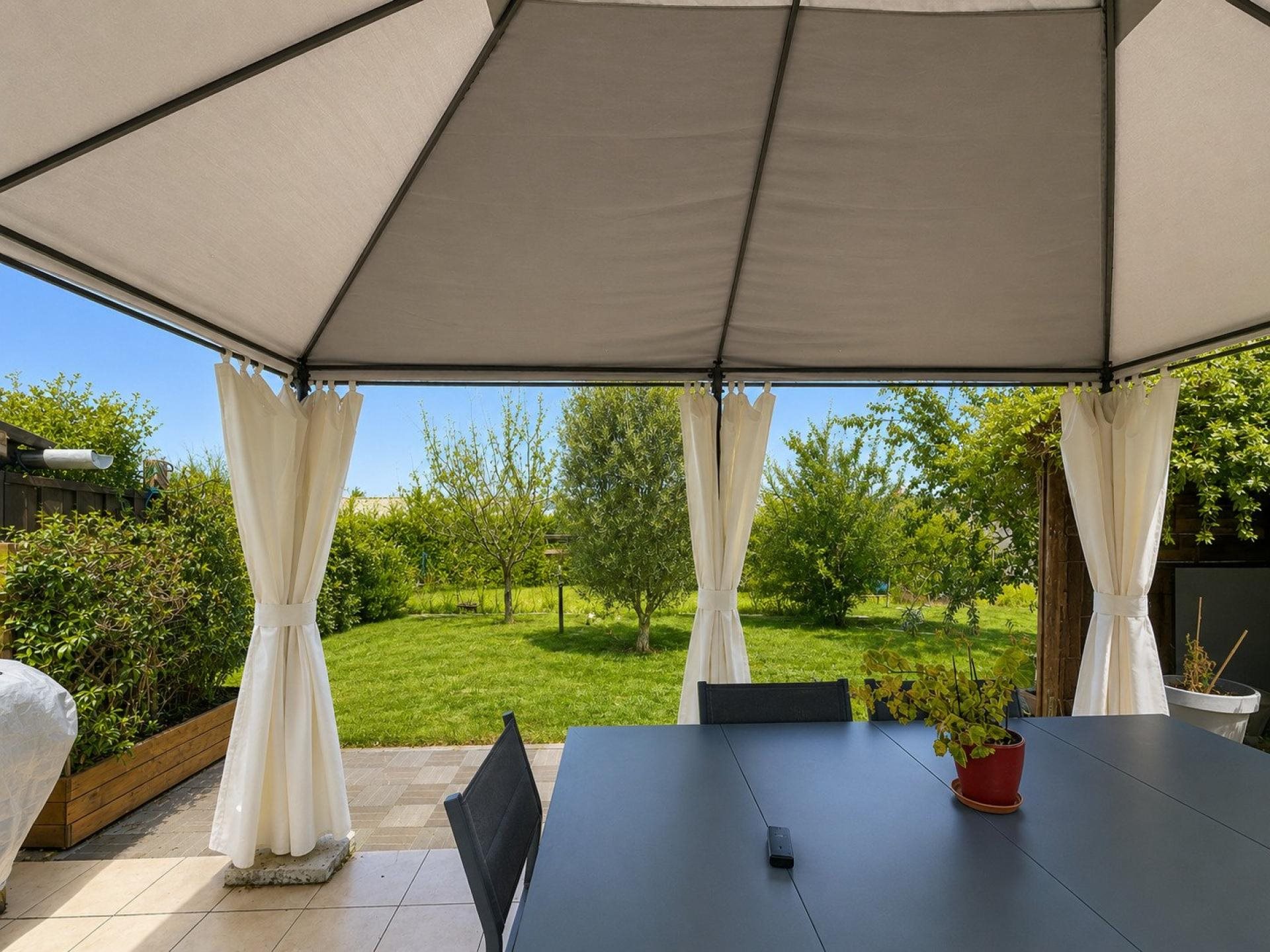 Maison à vendre, 100m², Saint-Genis-d'Hiersac