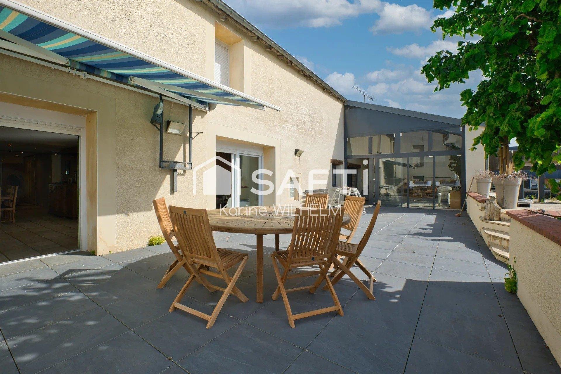 Maison à vendre, 245m², Ochey