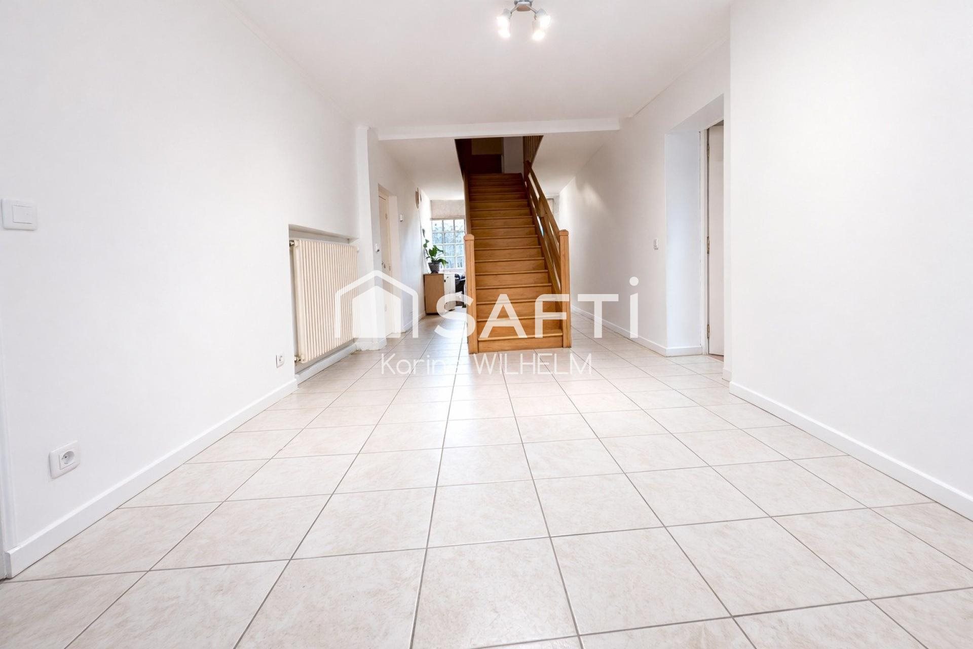 Maison à vendre, 150m², Vannes-le-Châtel