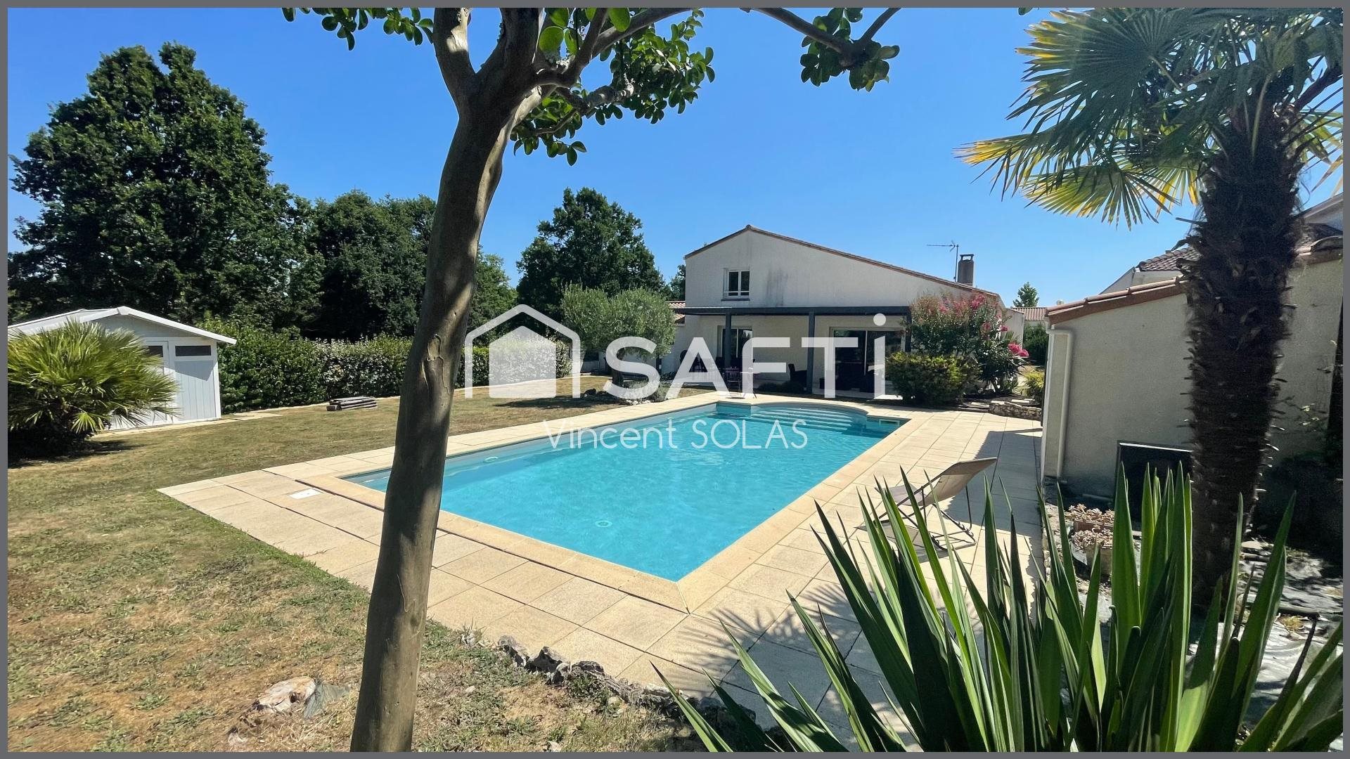 Maison à vendre, 139m², Mouilleron-le-Captif