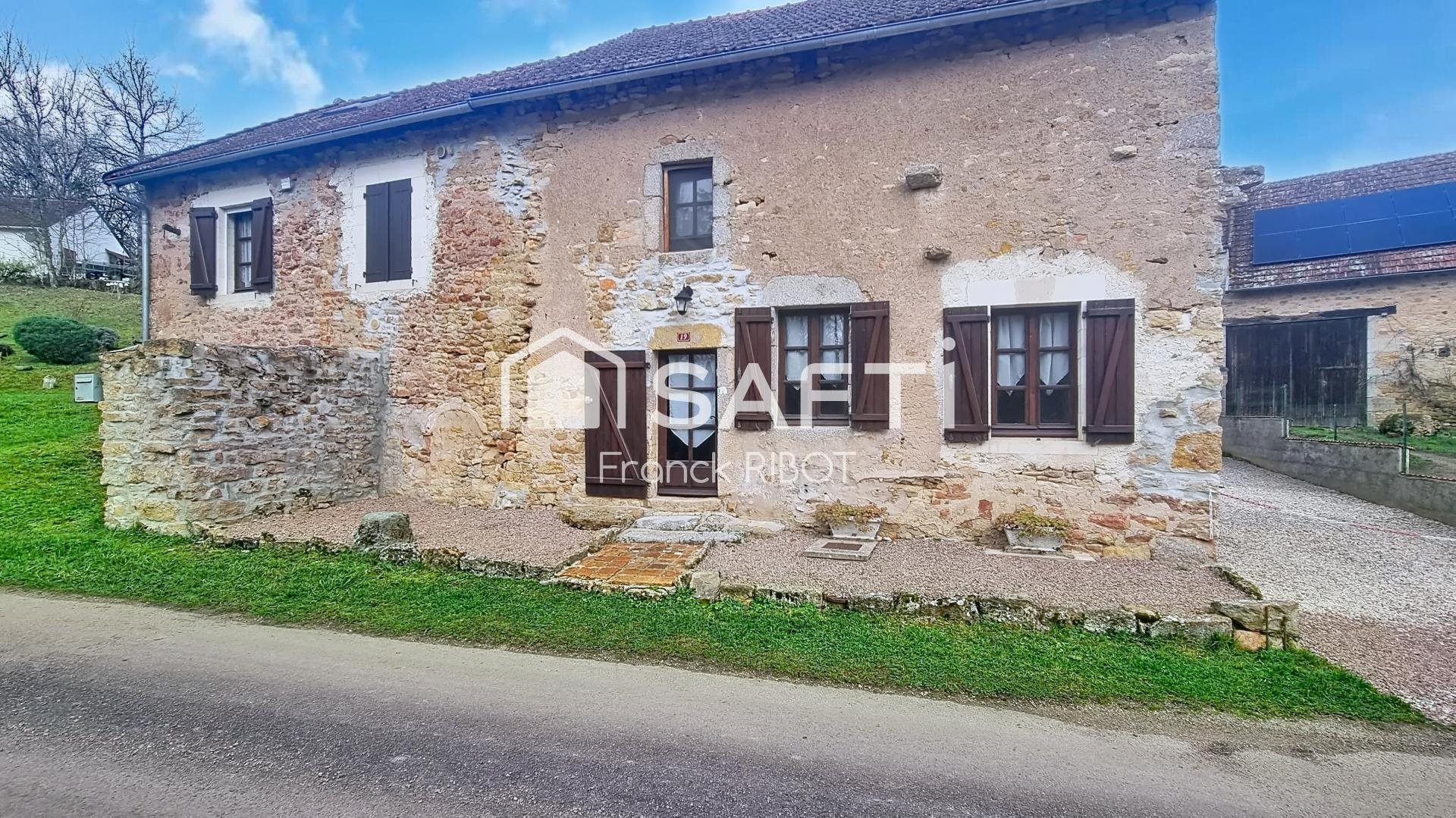 Maison à vendre, 101m², Lormes