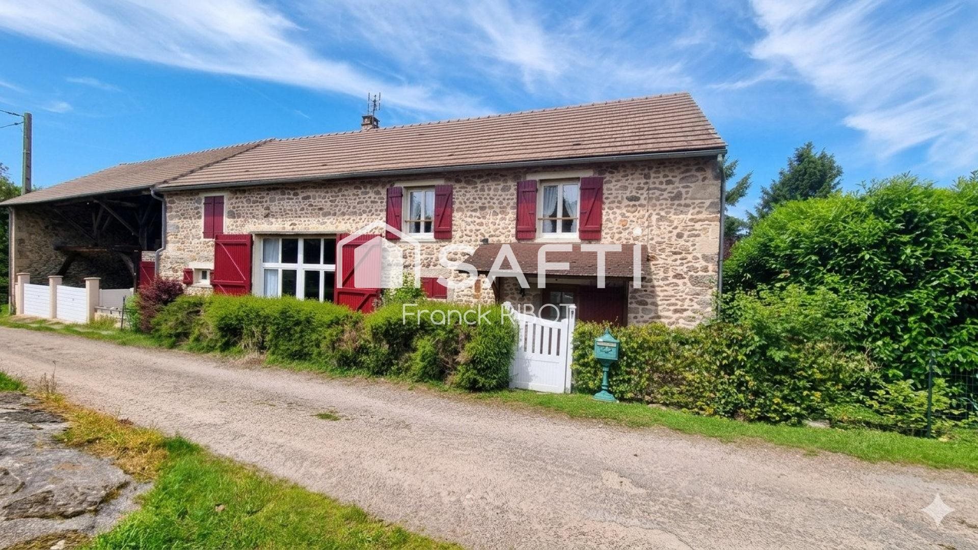 Maison à vendre, 250m², Sainte-Magnance