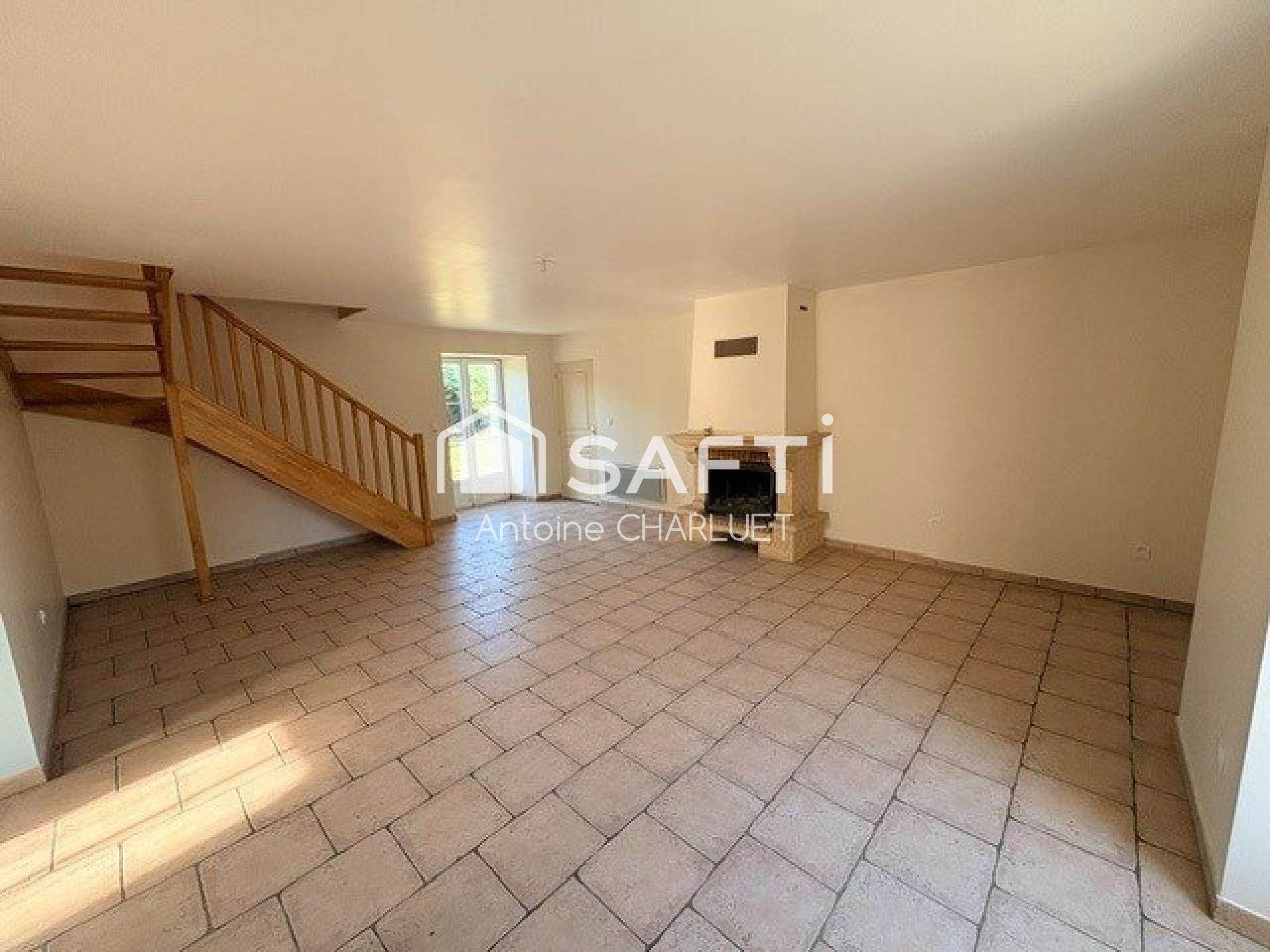 Maison à vendre, 121m², Azay-le-Ferron