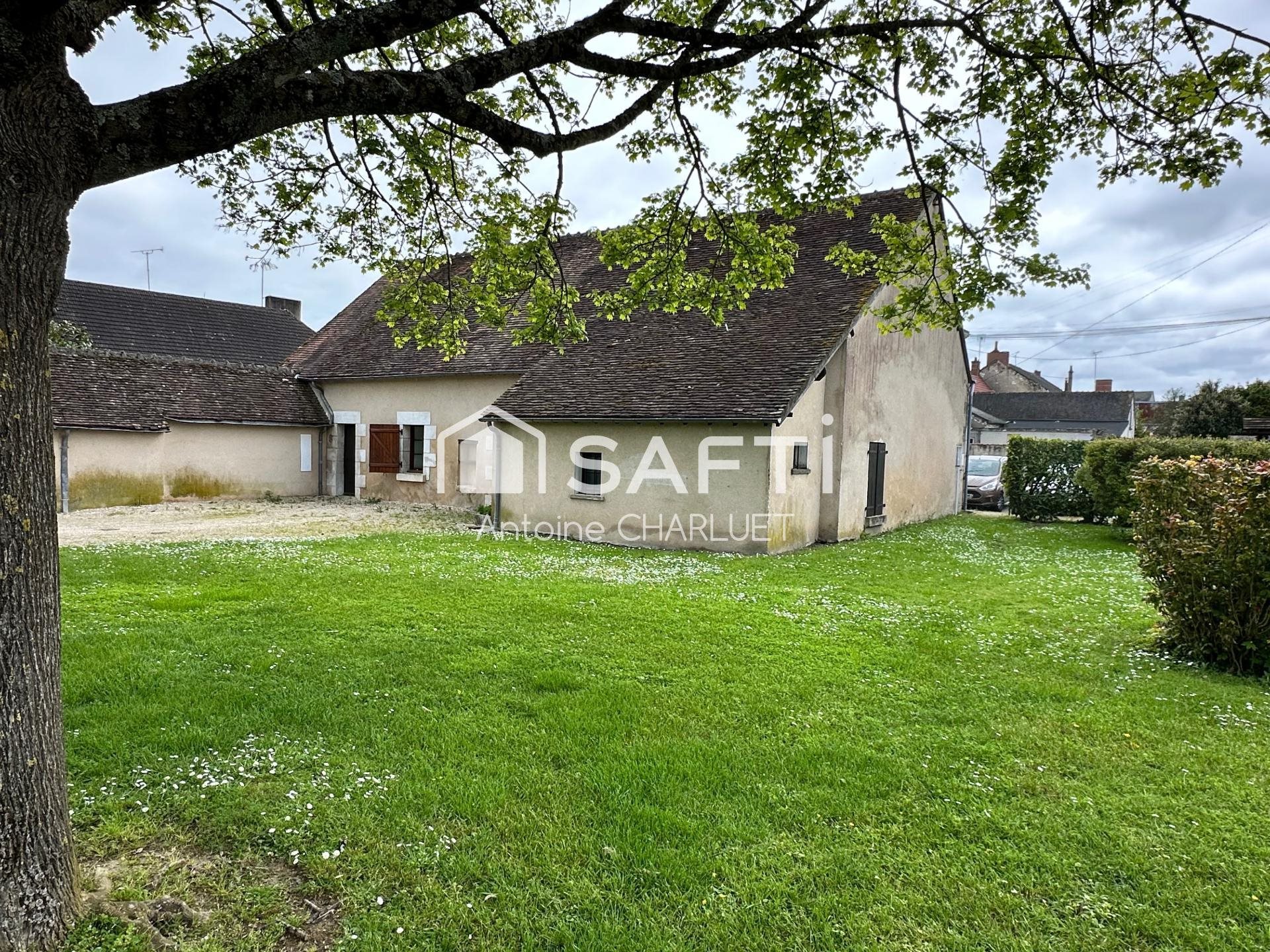 Maison à vendre, 110m², Saint-Genou