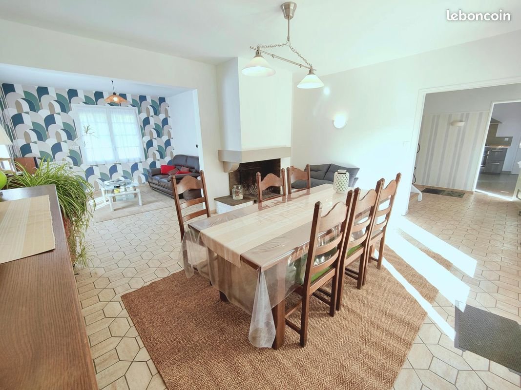 Maison à vendre, 162m², Léognan