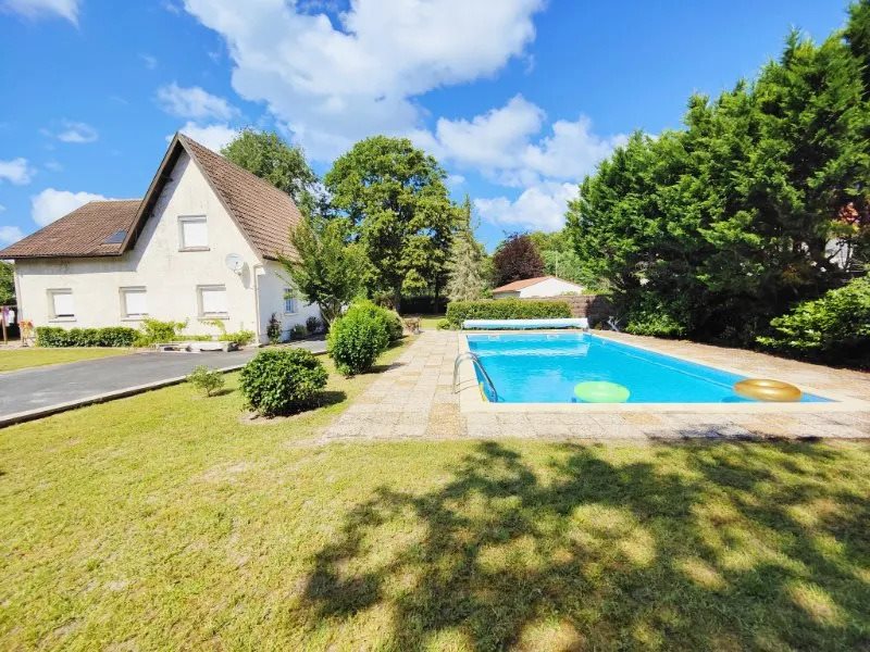 Maison à vendre, 162m², Saucats