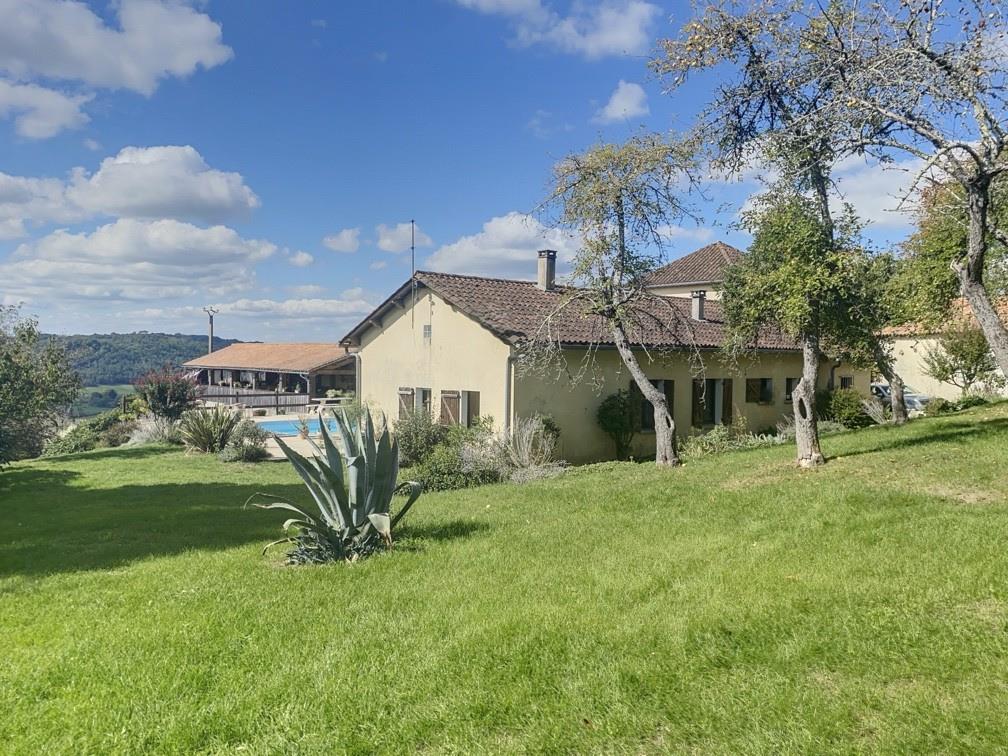 Maison à vendre, 235m², Grun-Bordas