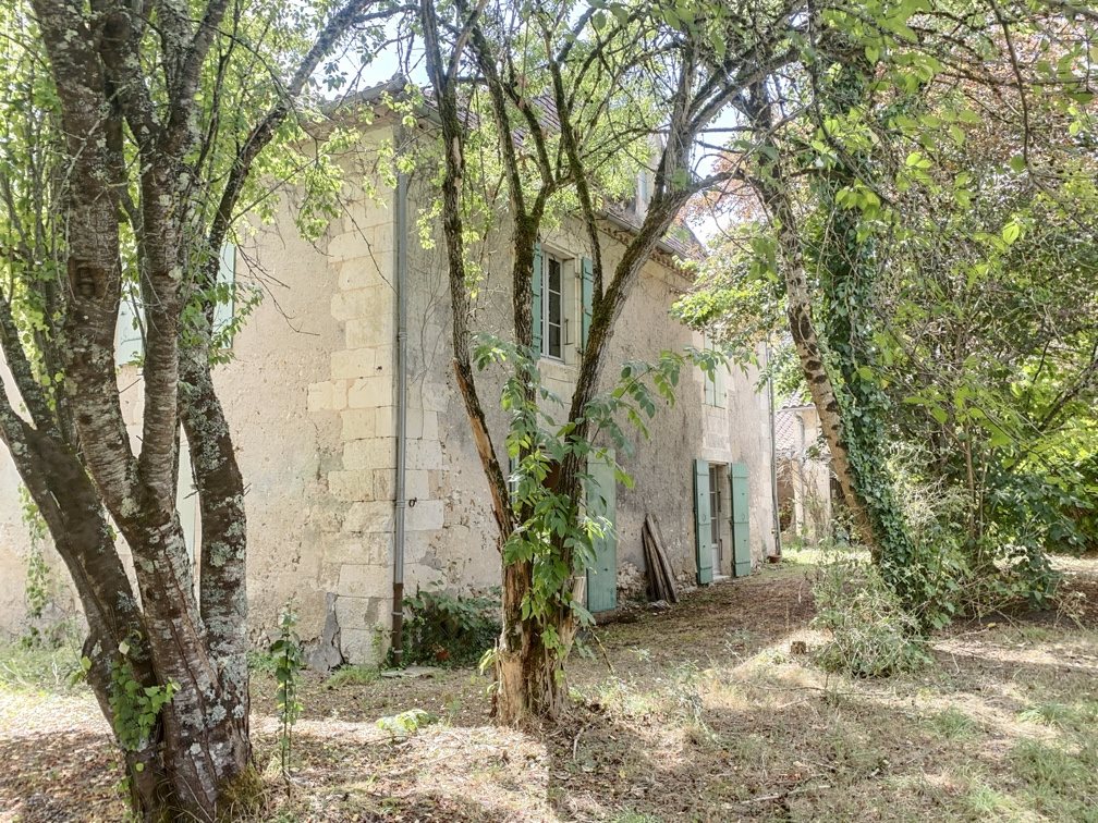Maison à vendre, 262m², Manzac-sur-Vern