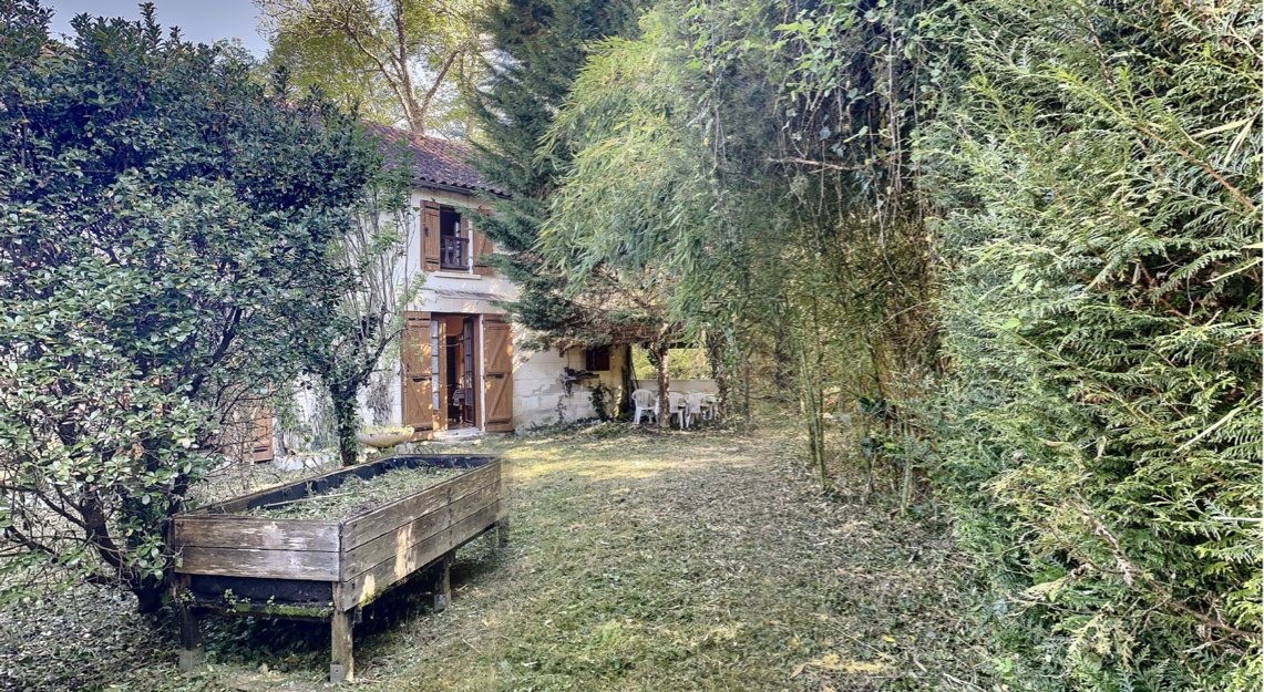 Maison à vendre, 136m², Manzac-sur-Vern
