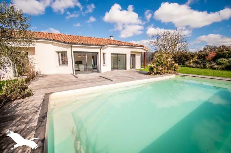Maison à vendre, 160m², Ayguesvives