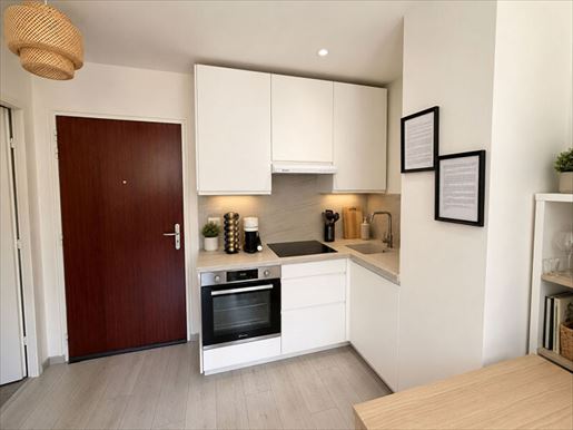 Advert pic 0