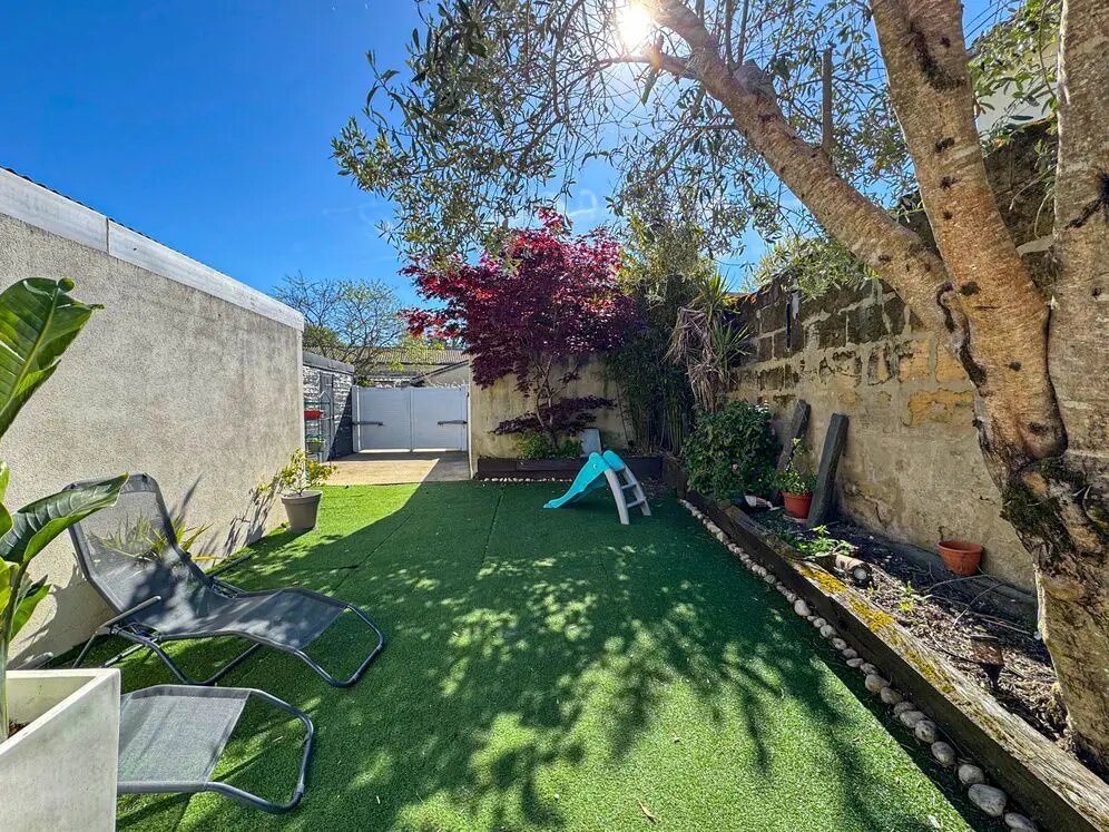 Maison à vendre, 111m², Léognan