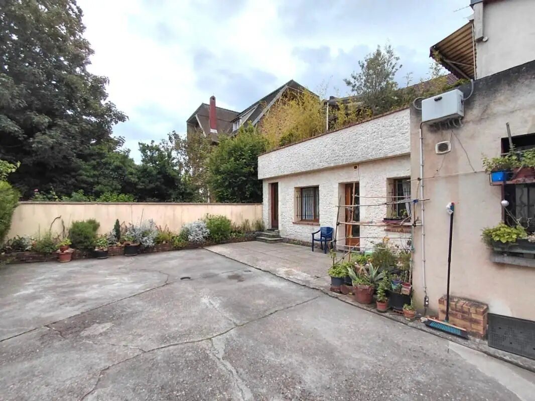 Appartement à louer, 146m², Saint-Ouen-l'Aumône
