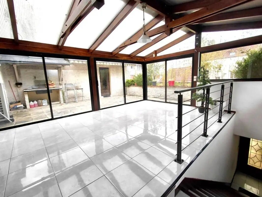 Appartement à louer, 146m², Saint-Ouen-l'Aumône