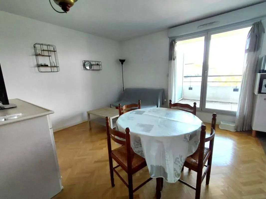 Appartement à louer, 30m², Saint-Ouen-l'Aumône