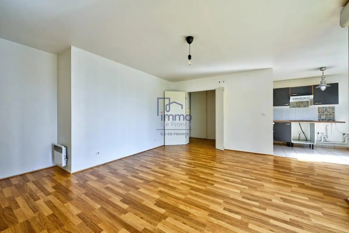 Appartement à louer, 64m², Cergy