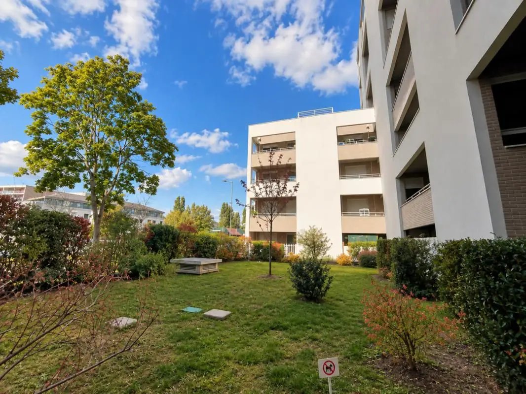 Appartement à louer, 89m², Cergy