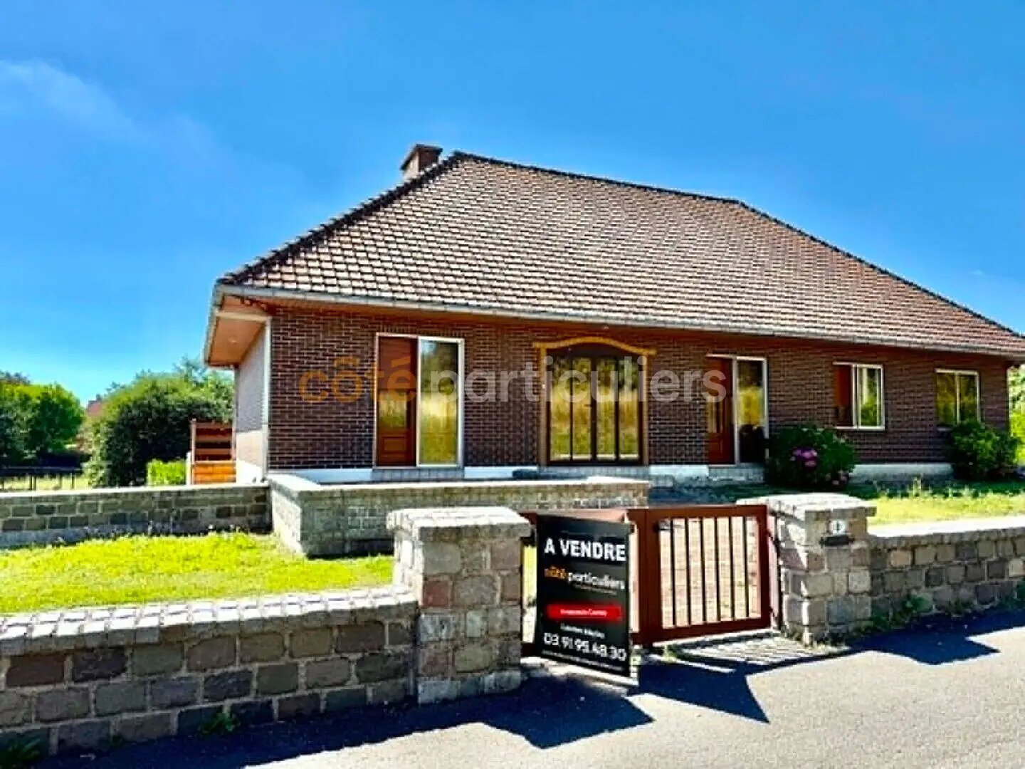 Maison à vendre, 120m², Mont-Saint-Eloi