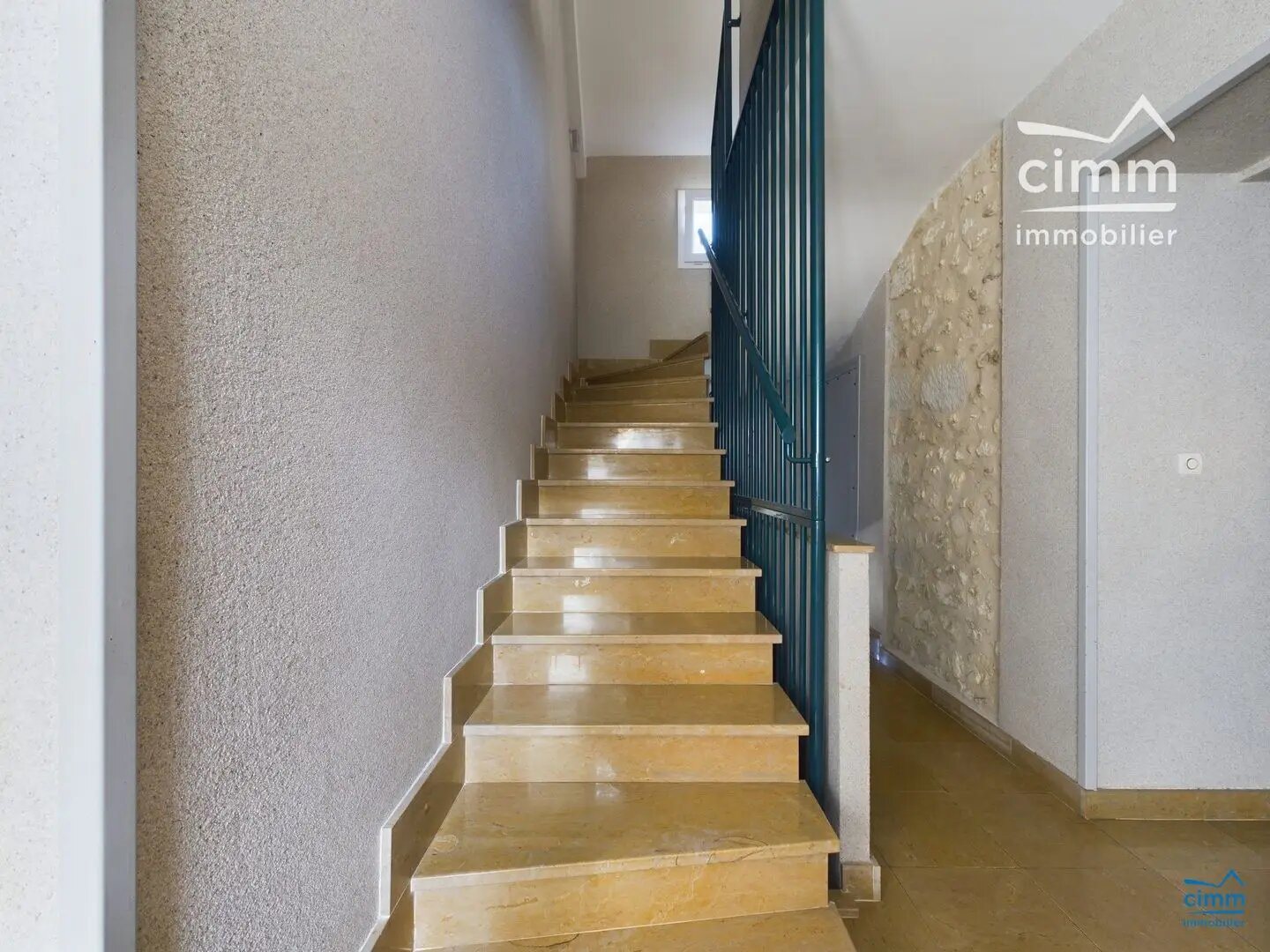 Appartement à louer, 84m², Longué-Jumelles